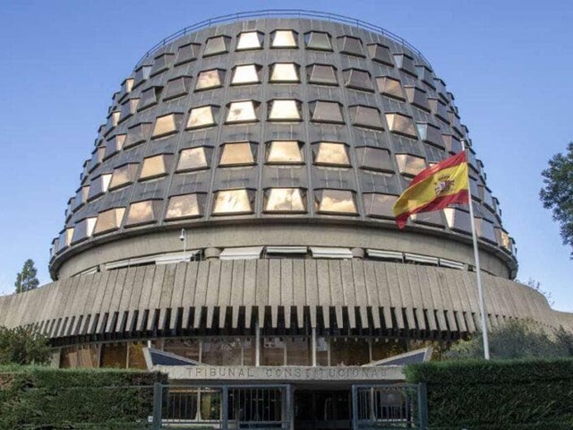 EL PLENO DEL TRIBUNAL CONSTITUCIONAL HA DECIDIDO POR  UNANIMIDAD QUE EL RÉGIMEN DE VISITAS, COMUNICACIONES Y  ESTANCIAS SEA DETERMINADO POR LA AUTORIDAD JUDICIAL